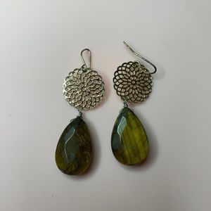 Brown/Gold Earrings